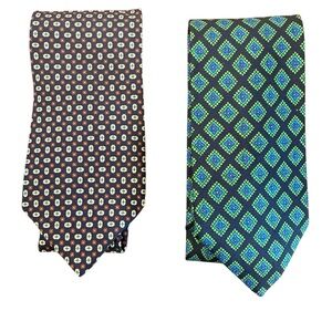 Brooks Brothers Patterned Luxury All Silk Ties 
Lot of 2
